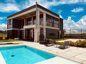 Casa Pillar - Casa de Alto Padrão em Ilhéus