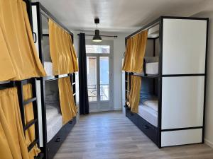 Auberges de jeunesse Lourdes Backpackers : Lit dans Dortoir Mixte de 6 Lits