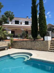 Cortijo Rocas Altas - 4hvězdičkové hotely ve městě Iznájar