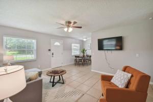 Comfortable Home in Dade City!
