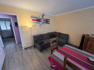 appartement T3 six fours les plages parking privé plage 600M