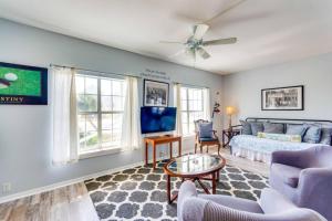 Steps to Perdido Key Beach - Sunset with Deck