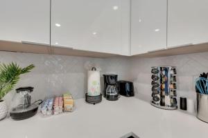 New! Modern Comfort 5 min from Downtown & Deep Ellum