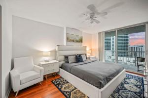 Skyline and Bay Glimpse 1BR Brickell Retreat