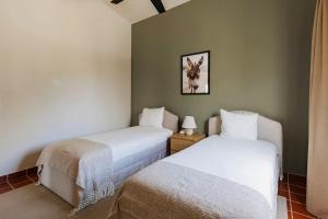 Lux 3bd Casa Anuiti, on golf, near beach, pool