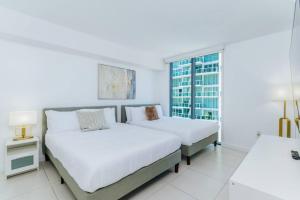 Exclusive, Amazing, Bright and Spacious at Brickell