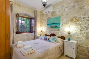 Villa Dominikos by Villa Plus