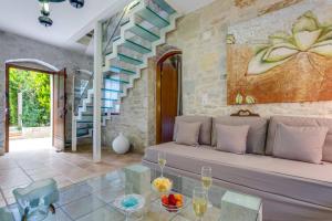 Villa Dominikos by Villa Plus