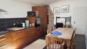 Maisons de vacances Camaret maison grand jardin : photos des chambres