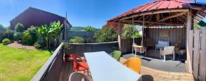 Jolie maison avec très belle terrasse couverte à 10 min du centre de Salies de Bearn