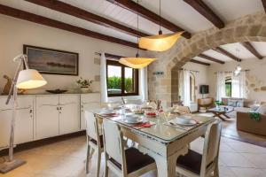 Villa Areti by Villa Plus