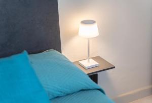 Smart Rooms Apartments img19