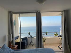 Departamento primera Línea frente al mar, cercano a Casino enjoy