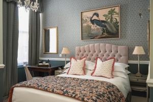 Double Room room in Royal Hotel