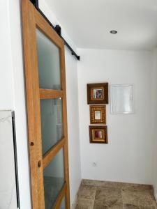 Appartements Jolie maison avec vue sur piscine : photos des chambres