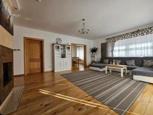 Dom Kasienka - Na Wyłączność