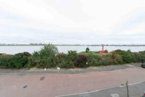 Lovely 5 bed house 8 beds