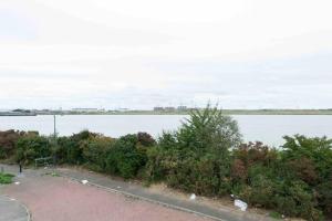 Lovely 5 bed house 8 beds