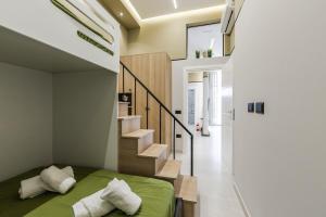 Emily Jacuzzi Veranda by PS