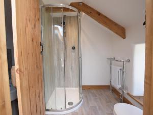 2 bed in Clovelly 56720