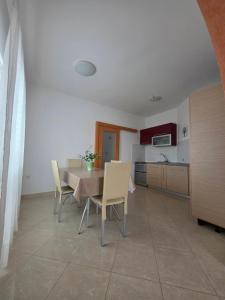 Olive garden Pag apartment