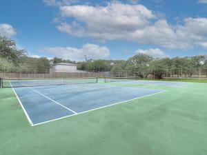 Adventure House RRYC17