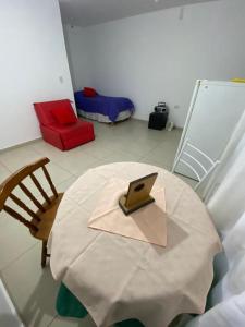 Departamento centrico monoambiente pb nuevo sencillo Av Belgrano 2