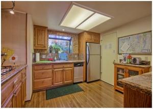 Poppy Cottage in the Pines