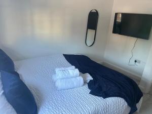 Upto 9 Contractors, LongStay Discounts