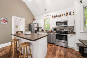 The Trillium - 2 Pine Forest