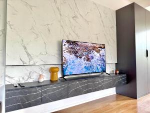 Donna Apartment by Sienna