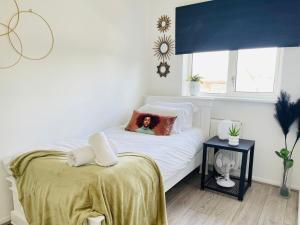 Sleeps 5, tranquil retreat near Peterborough town