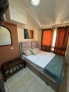 Cozy chalet at Lazorde Bay, North Coast C17