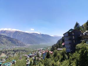 THE TROPICAL BLISS unit of HOLIDAY CLUB INN