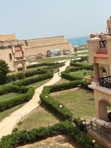 Cozy chalet at Lazorde Bay, North Coast C10