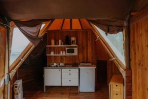 Campings Camping 4 etoiles - Piscine - eed0aa : photos des chambres