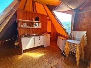 Campings Camping 4 etoiles - Piscine - eed0aa : photos des chambres