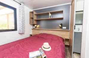 Campings Camping 4 etoiles - Piscine - eeicab : Mobile Home