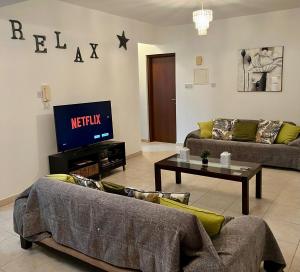 2 Bedroom Penthouse Apartment in Oroklini with Communal Pool