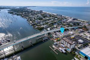 Harbour House at the Inn #308