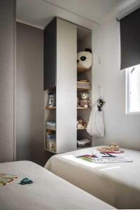 Campings Camping 4 etoiles - Parc aquatique - efaaa0 : photos des chambres