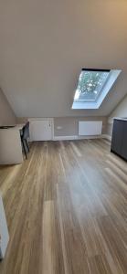 Sands House - luxury modern studios with secure parking in Epsom, Surrey