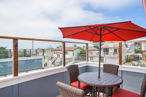 Beachy Keen Monthly-Spring Special Mar thru May