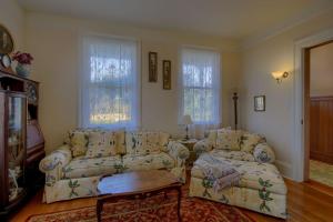 A Victorian Lightkeepers House