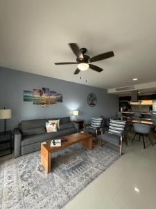 NEW Casa Paradise Ocean View apts