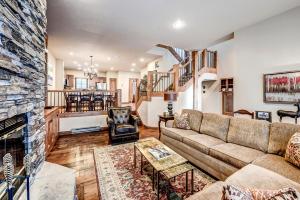 22 Highlands Townhomes