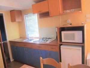 Campings Camping 3 etoiles - Piscine - cca0gbf : photos des chambres