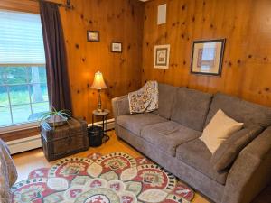 Large private retreat near Summit Lake