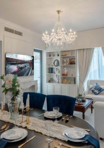 Abu Dhabi 4BR Villa - Victorian-Inspired Stay