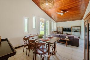 Casa no Costa do Sol em Jacuípe c Piscina CCL0004